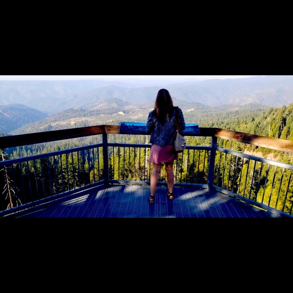 Meet your Posher, Tia